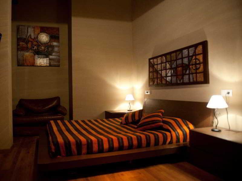 La Garbinada Hotel Torrebeses Ngoại thất bức ảnh